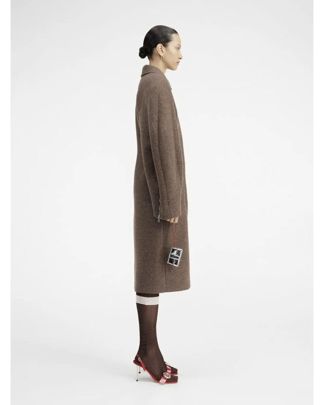 LE MANTEAU CROISSANT DARK BROWN - Jacquemus | Chez Maman Rouen