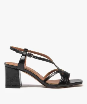 sandales a talon carre a brides fantaisie vernies noir sandales a talon