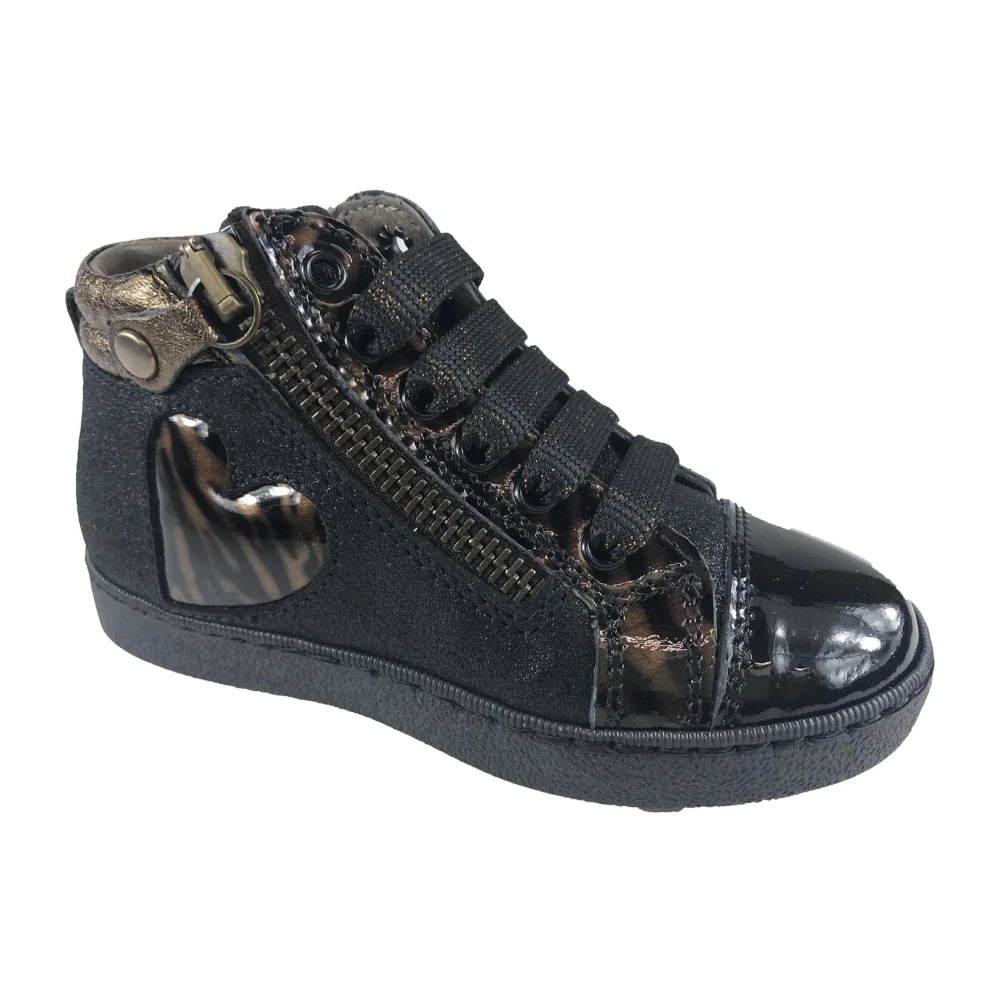 Shoes Sneakers